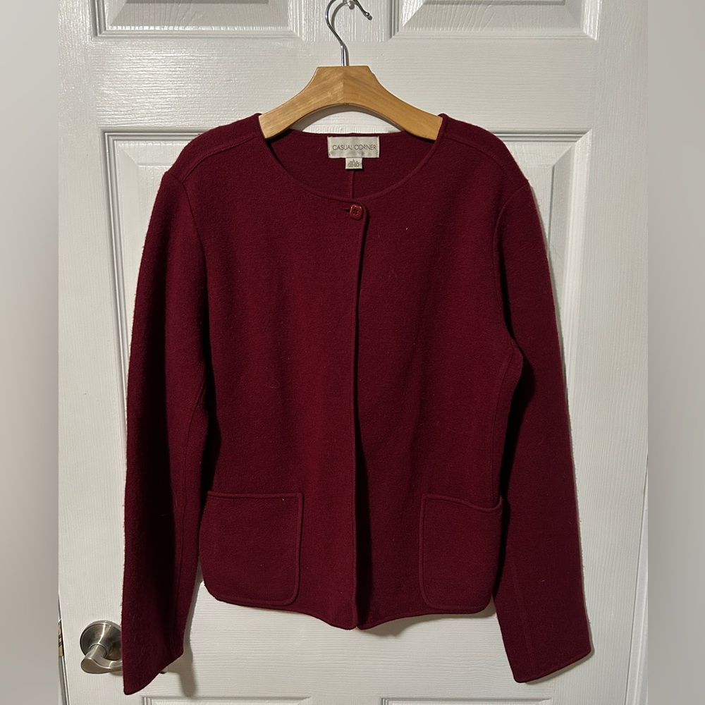 Casual corner cardigan